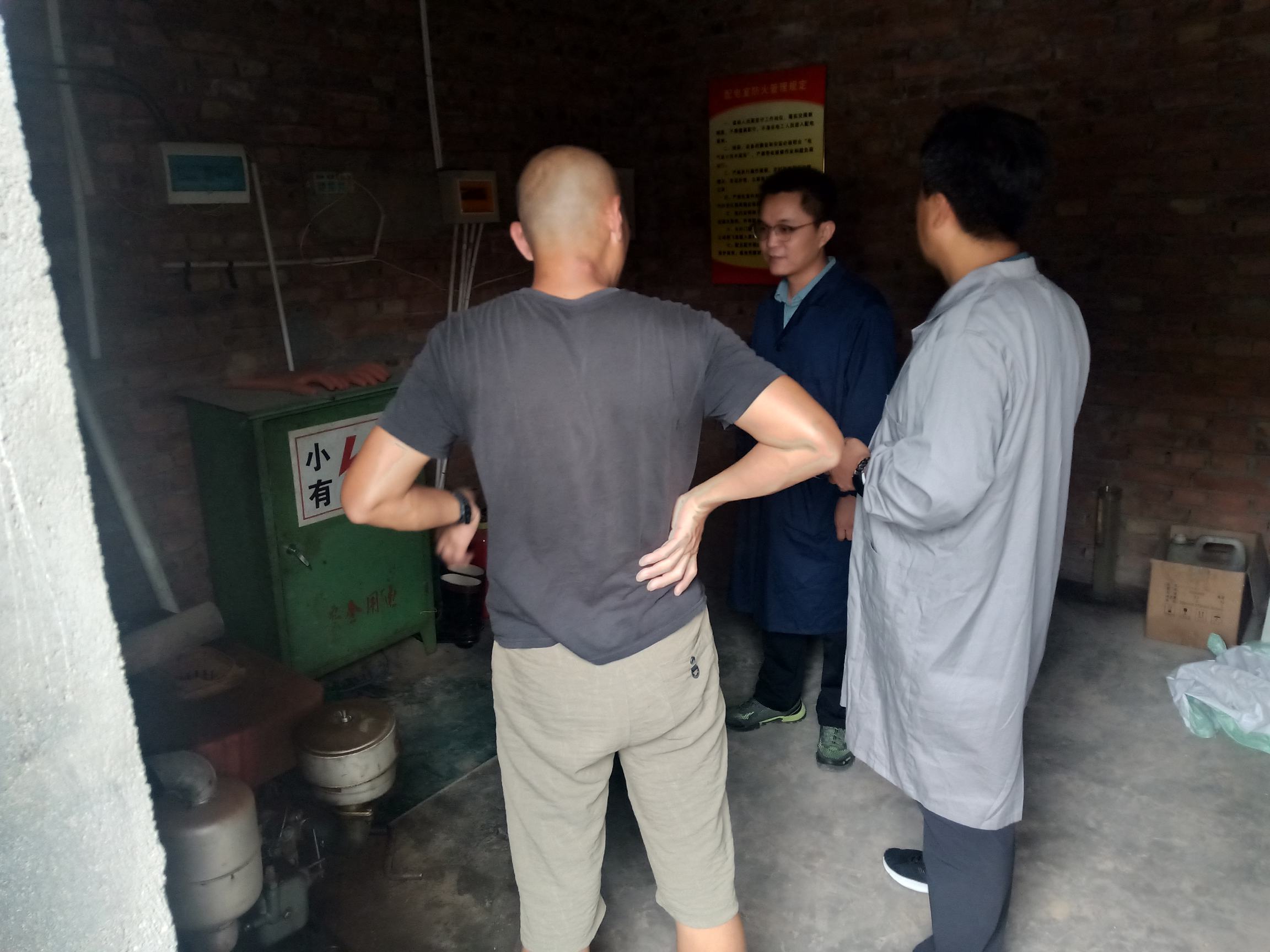 图片3.jpg 图片3.jpg